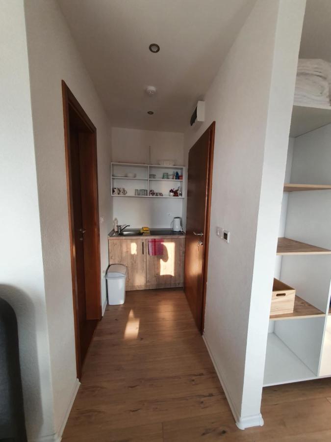 Jelka Apartmani ヤホリナ エクステリア 写真