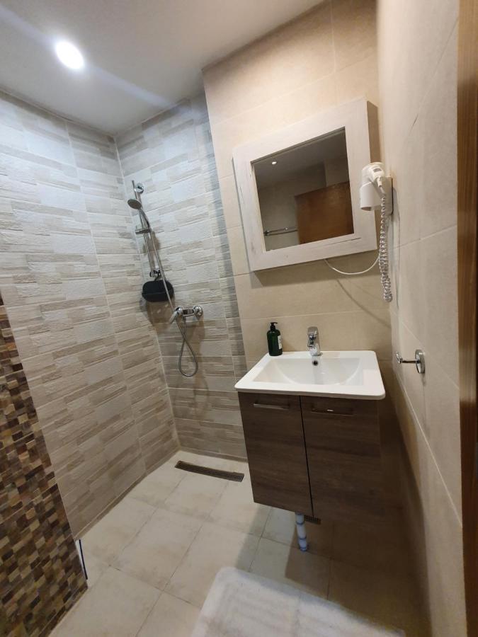 Jelka Apartmani ヤホリナ エクステリア 写真