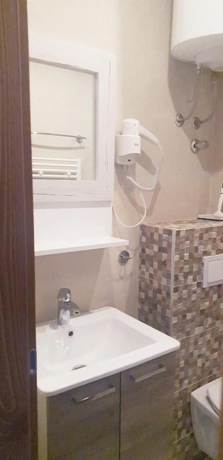 Jelka Apartmani ヤホリナ エクステリア 写真